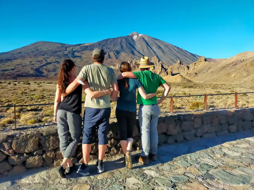 Amantes de la astrofotografía en el Teide Amantes de la astrofotografía en el Teide